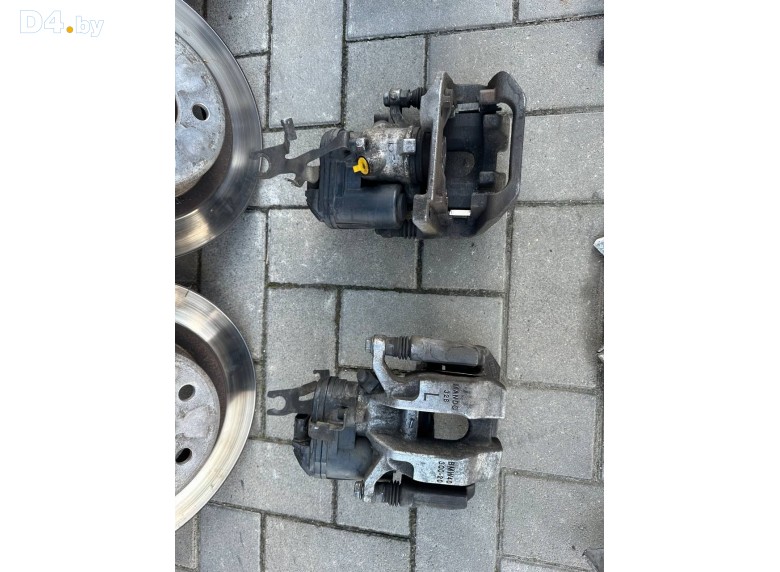 Комплект тормозов (диски и суппорта) к Комплект тормозов (диски и суппорта) к BMW X1 undefined г. Countryman